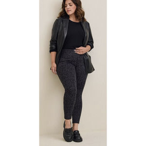 Torrid Pocket Pixie Skinny Studio Luxe Ponte High Rise Pant Plus Size 4XL NWT